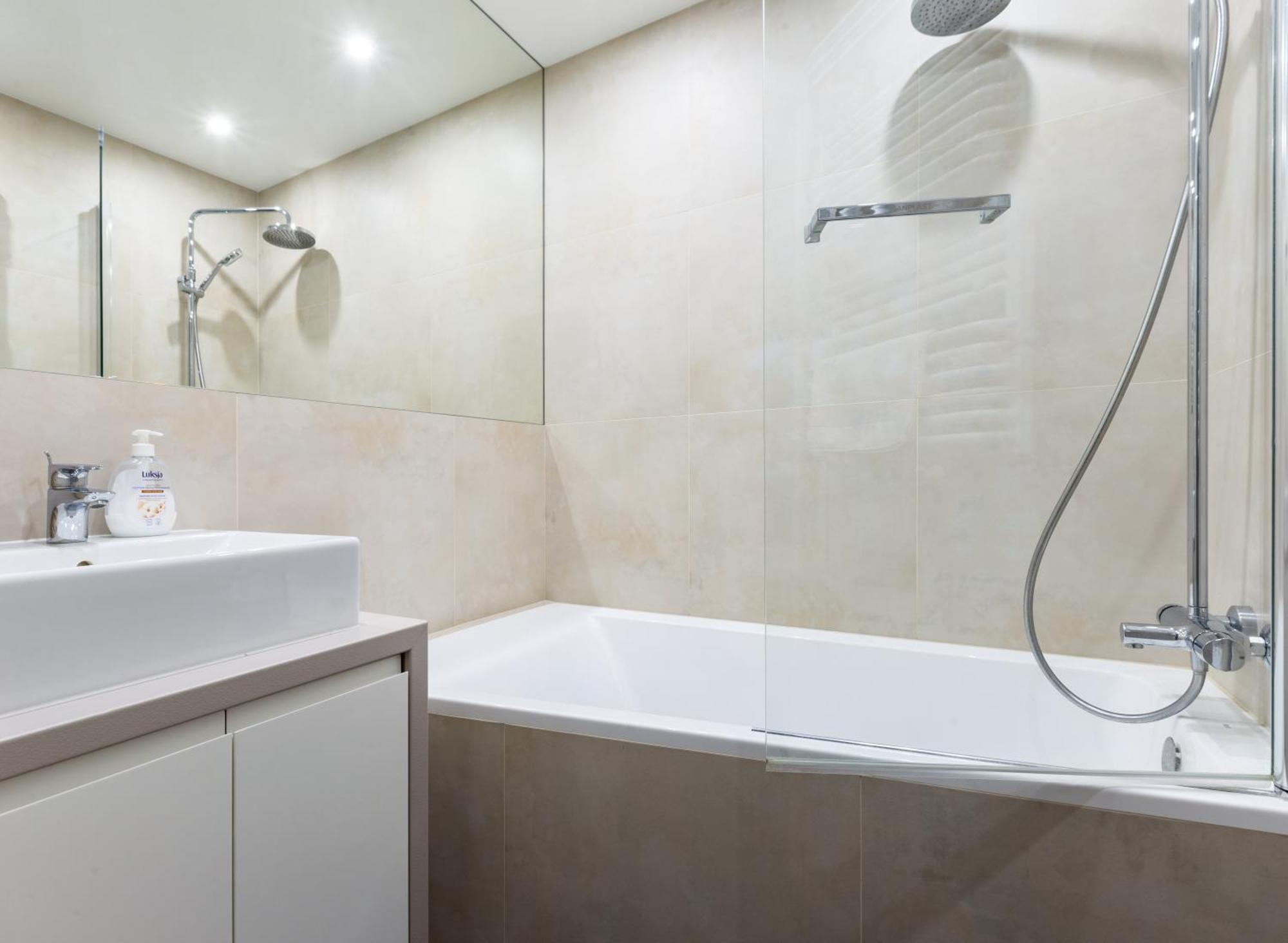 Walowa Chic Apartment Гданськ Екстер'єр фото